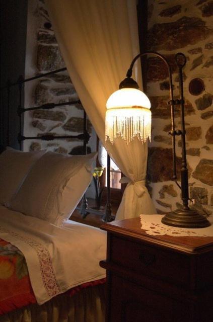 Hotel Mansion Terpou Áyios Vlásios Habitación foto